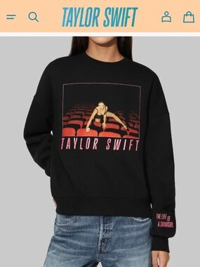 Taylor Swift It's Frightening black Crewneck sweatshirt size Large BRAND NEW